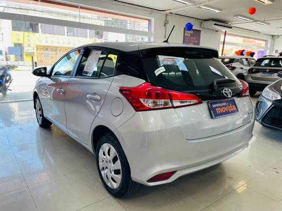 TOYOTA YARIS 1.5 16V FLEX XL MULTIDRIVE TOYOTA YARIS 1.5 16V FLEX XL MULTIDRIVE